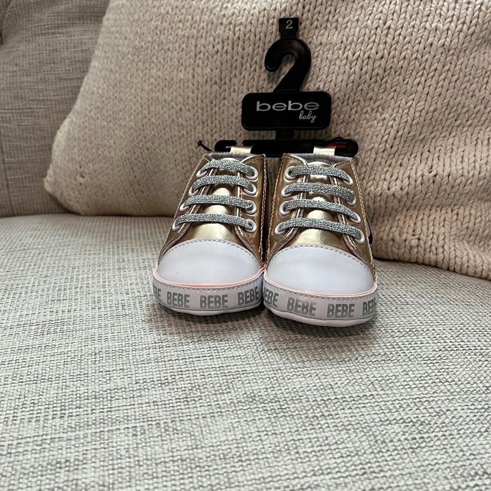 BEBE. Baby sneakers.